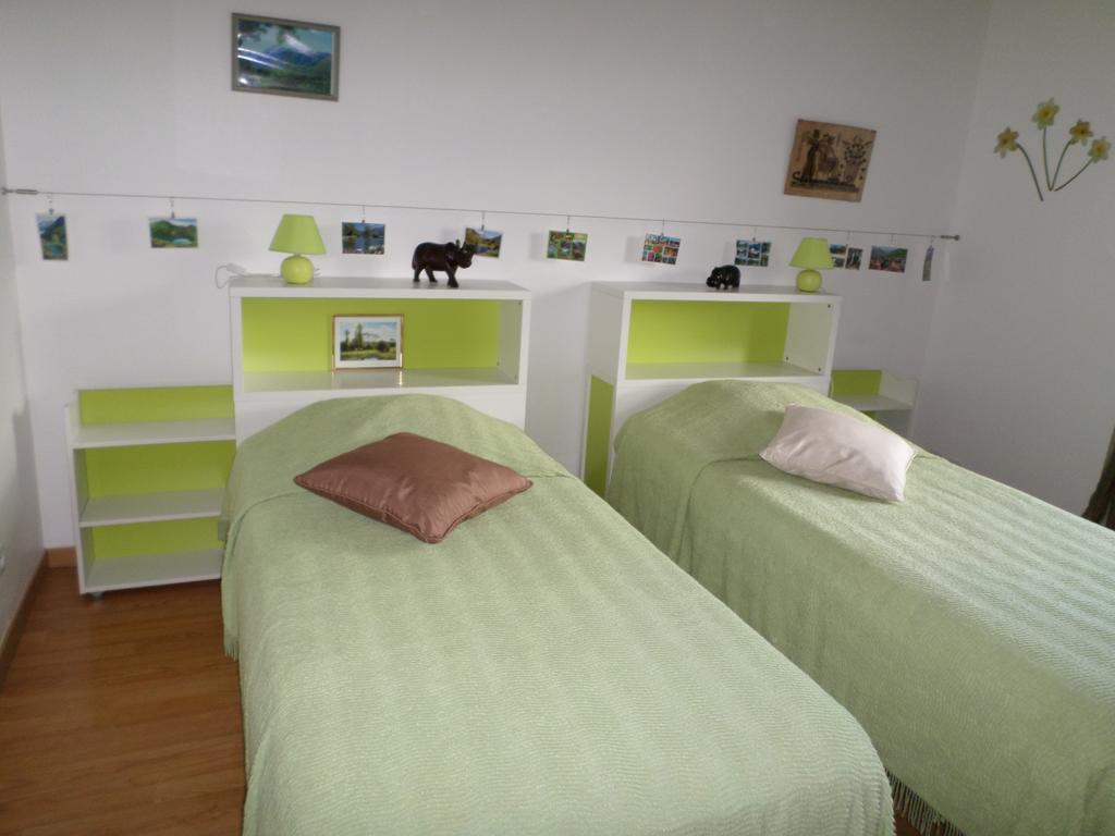 L'Esquerade Appartement Castillon-de-Larboust Kamer foto